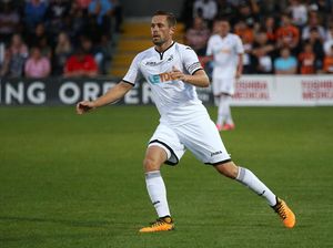 Kapten Swansea: Sigurdsson Pasti ke Everton