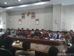 Kisruh PPDB 2017, Gabungan Ormas Geruduk Kantor Disdik Jabar