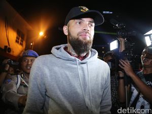 Diego Michiels akan Nikahi Suster Berhijab Akhir Juni Diego Michiels akan Nikahi Suster Berhijab Akhir Juni