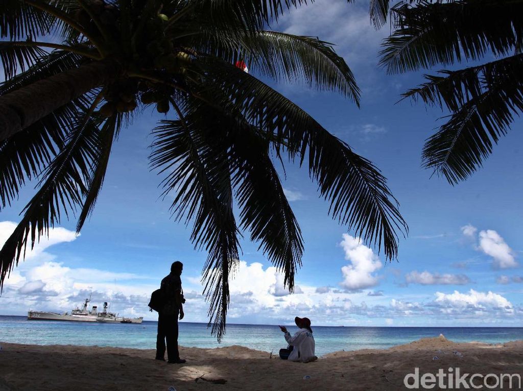 Maret 2021 Jumlah Wisatawan Asing Merosot 72% Maret 2021 Jumlah Wisatawan Asing Merosot 72%