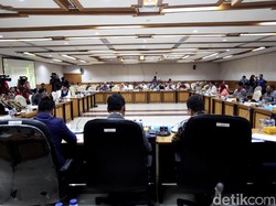 Lobi Pembahasan Isu RUU Pemilu Sempat Alot hingga Gebrak Meja