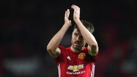 Michael Carrick (Inggris). Masih aktif bermain untuk Manchester United dan sudah mencatatkan 479 penampilan di Premier League. (Foto: Laurence Griffiths/Getty Images)