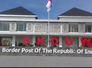 Cantiknya Tapal Batas Indonesia di Skouw