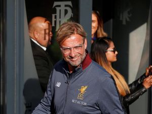 Klopp Menolak Bicara soal Van Dijk