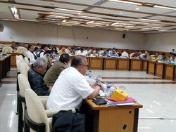 Belum Bersikap, 4 Fraksi Minta Isu RUU Pemilu Dibawa ke Paripurna