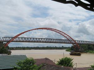 Video Menelusuri Sungai di Palangka Raya, Calon Ibu Kota Baru