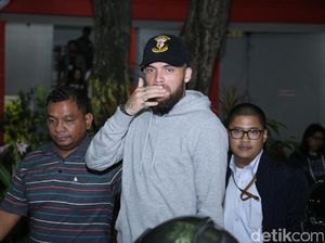 Deretan Pesepakbola Indonesia yang Pernah Diciduk Kepolisian Deretan Pesepakbola Indonesia yang Pernah Diciduk Kepolisian
