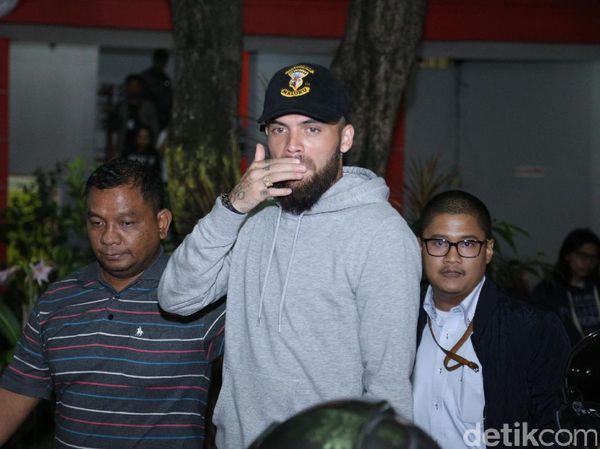 Deretan Pesepakbola Indonesia yang Pernah Diciduk Kepolisian