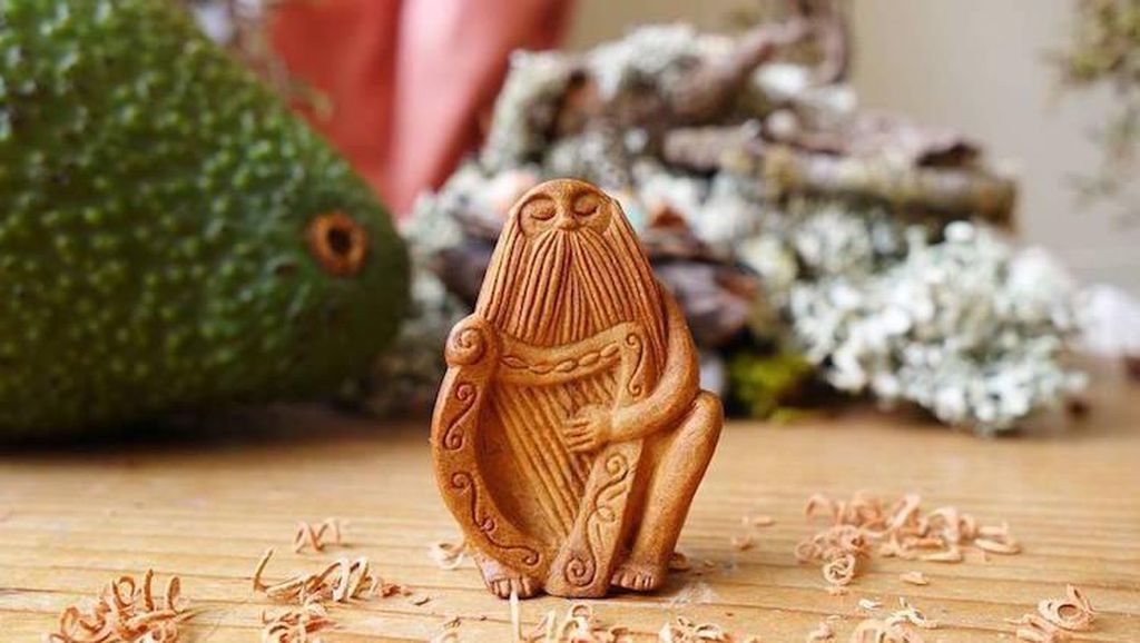 Kalian Pasti Nggak Nyangka, Pahatan Indah Ini dari Biji Alpukat Kalian Pasti Nggak Nyangka, Pahatan Indah Ini dari Biji Alpukat