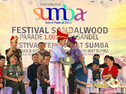 Unik, Sumba Gelar Parade Kuda Sandalwood