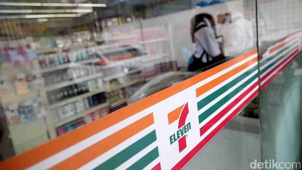 Gerai Sevel di Jakarta Ini Masih Buka, Begini Suasananya