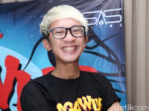 Aming Marah-marah Dituding Mau Jadi Transgender karena Dandan Cantik