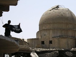 Diduga Terkait ISIS, Warga Mosul Dilempar ke Jurang