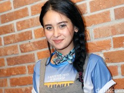 Ayushita Belum Kepikiran Nyusul Laudya Cynthia Bella Menikah