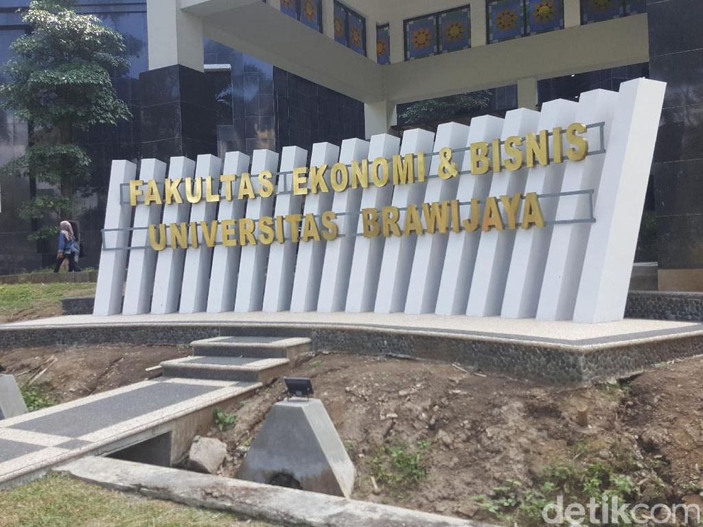 Biaya Hidup Mahasiswa Ini Cuma Rp 500 Ribu/Bulan, Apa Rahasianya? Biaya Hidup Mahasiswa Ini Cuma Rp 500 Ribu/Bulan, Apa Rahasianya?