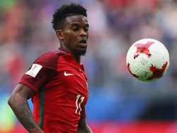 Barca Segera Dapatkan Bek Kanan Benfica