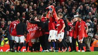 Dari semua skuat saat itu, tinggal tersisa enam pemain. Michael Carrick, Ashley Young, David De Gea, dan Chris Smalling merupakan beberapa di antaranya. (Foto: Alex Livesey/Getty Images)