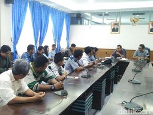 Paguyuban Pengemudi Online Jogjakarta Datangi Dishub DIY