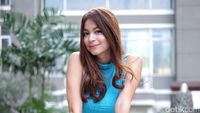 Seru! Blogger Cantik Ini Lahir di Atas Pesawat