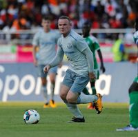 Aksi Rooney bersama Everton di Tanzania