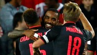 Gol itu menjadi perkenalan yang bagus buat Lacazette, yang dibeli mahal dari Lyon. Nilai transfernya mencapau 46,5 juta poundsterling. (Foto: Reuters/David Gray)