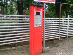 Begini Cara Menggunakan Mesin Parkir Elektronik di Bandung