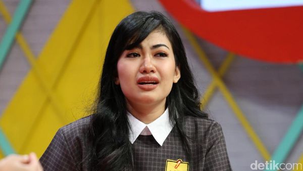 Della Perez, Adam Levine hingga Iqbaal Ramadhan-Vanesha Prescilla