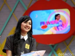 Della Perez Tegaskan Tak Kenal Muncikari yang Ditangkap Bareng Vanessa Angel