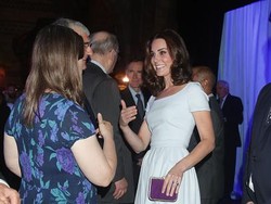 Foto: Cantiknya Kate Middleton dengan Gaya Rambut Long Bob Ikal