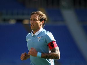 Lucas Biglia Merapat ke Milan Lucas Biglia Merapat ke Milan