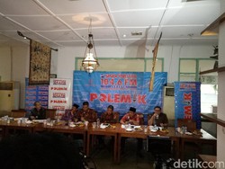 Rentetan Kritik untuk Perppu Ormas dan Pembelaan Pemerintah