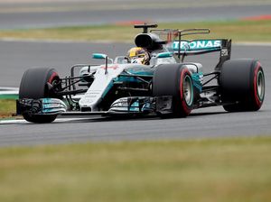 Dituding Grosjean Halangi Lajunya, Hamilton Lolos dari Hukuman