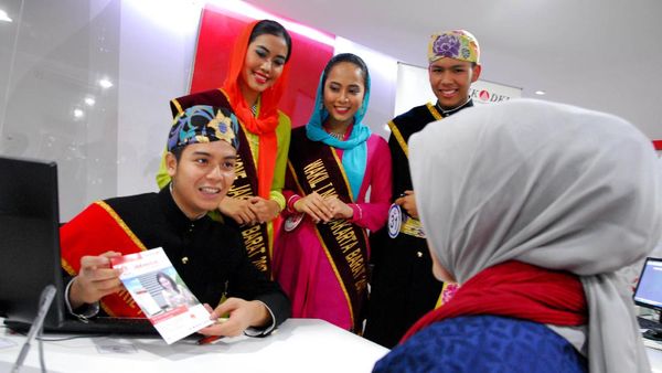 Ketika Abnon DKI Jakarta jadi Customer Service