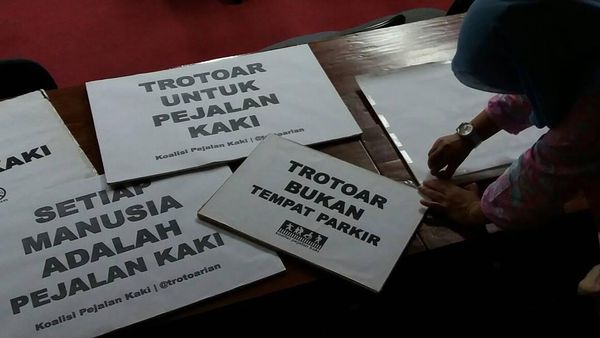 Foto: Perjuangan Agar Orang Indonesia Tak Dicap Malas Jalan Kaki
