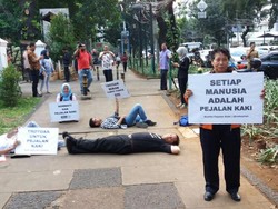 Heboh Video Pemotor Marah-marah di Trotoar, Ini Kata Koalisi Pejalan Kaki