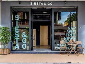 Wah Asyiknya! Di Kafe Ini Kamu Bisa Ngopi dan Bobok Siang