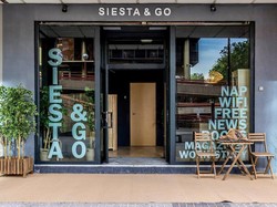 Wah Asyiknya! Di Kafe Ini Kamu Bisa Ngopi dan Bobok Siang