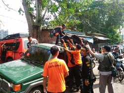 Pria Yang Lompat ke Sungai Ciliwung Diduga Maling, Ditemukan Tewas