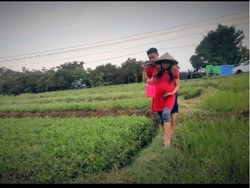 Foto-foto Lucu Dukungan Suami pada Istrinya yang Sedang Hamil