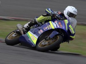 R25 Rey Ratukore Catat Rekor 1 Menit 42 Detik