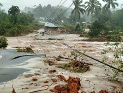 Banjir Landa Belitung dan Belitung Timur, Akses Jalan Putus