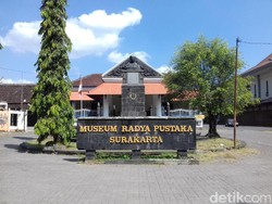Layanan Spesial Museum Radyapustaka Solo: Konsultasi Hari Baik