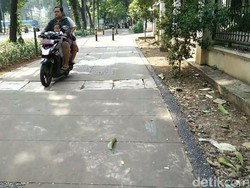 Saat Pejalan Kaki Sudah Kehilangan Tempat di Jakarta