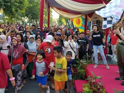 Biasanya Hanya Bisa Pinjam, Ibu di Dolly ini Dapat Motor