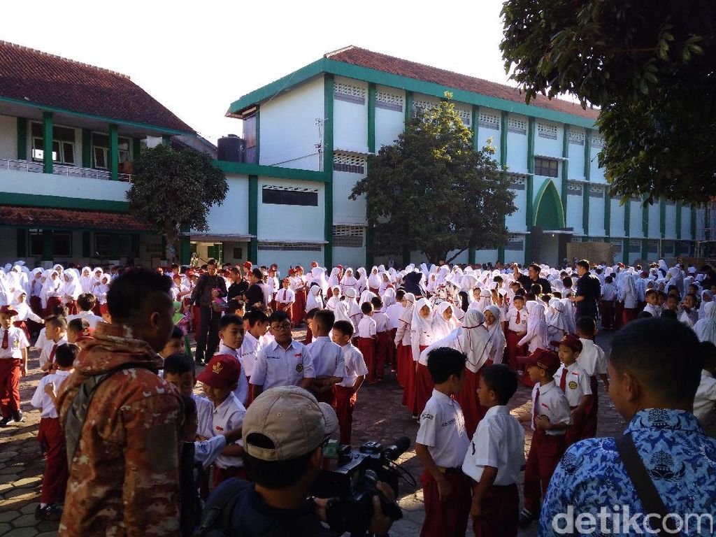 Cegah Perpeloncoan Murid Baru, Disdik Garut Sebar Pengawas ke Sekolah Cegah Perpeloncoan Murid Baru, Disdik Garut Sebar Pengawas ke Sekolah