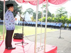 Bupati Anas Minta PNS di Banyuwangi Aktif Gunakan Medsos