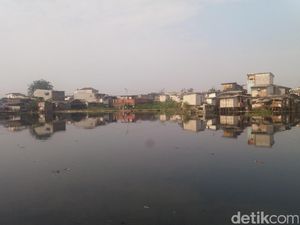 Makam Terendam di Kampung Apung akan Dipindah ke TPU Tegal Alur