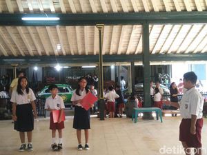 Wali Kota Yogya: Konflik Sekolah Bhinneka, Jangan Rugikan Siswa Wali Kota Yogya: Konflik Sekolah Bhinneka, Jangan Rugikan Siswa