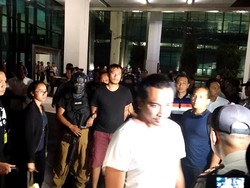 Dikawal Ketat, 5 Penyelundup Sabu 1 Ton Tiba di Cengkareng