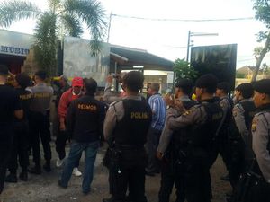 Gerebek Kafe Tak Berizin, Polisi Tangkap 21 Orang Berpesta Narkoba